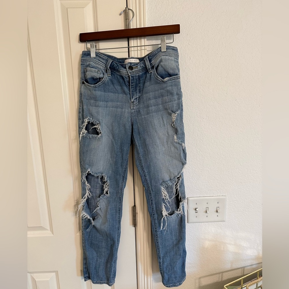Baggy Ripped Jeans!